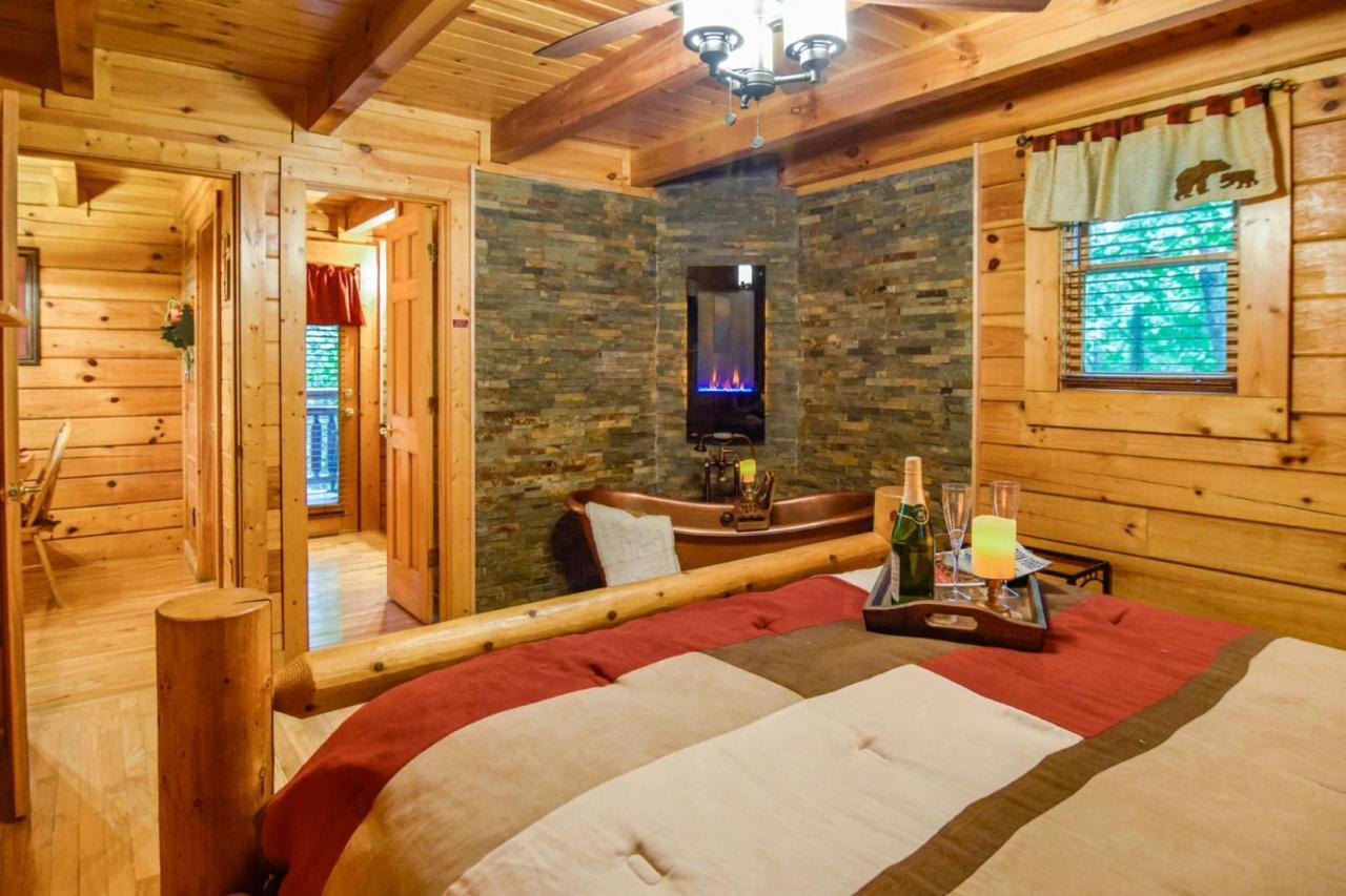 Beary Cozy Cabin Sevierville Exterior foto
